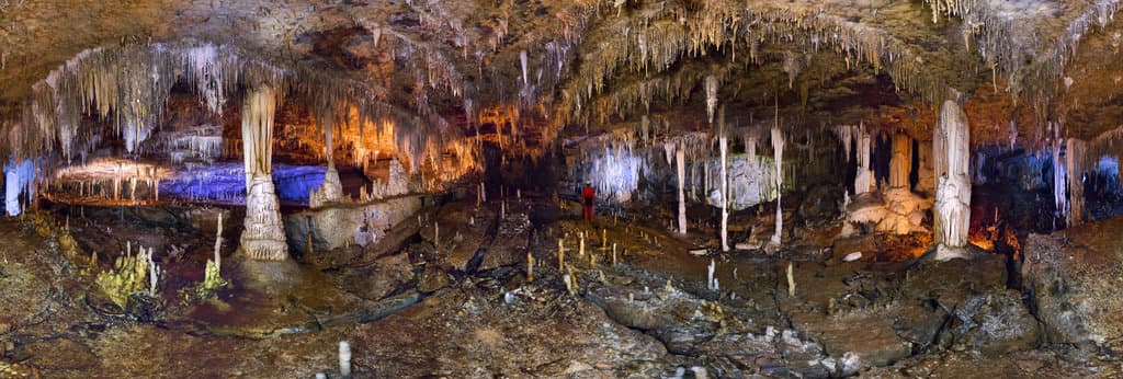 São Mateus Cave Gigapano