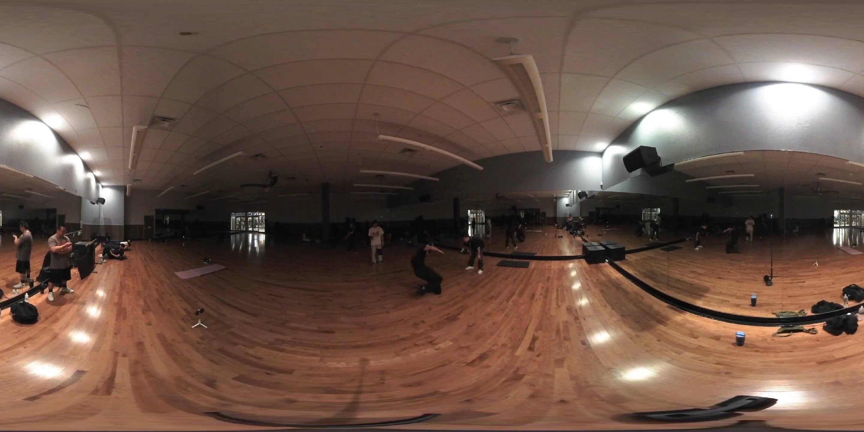 Bboy Kiet warmup
